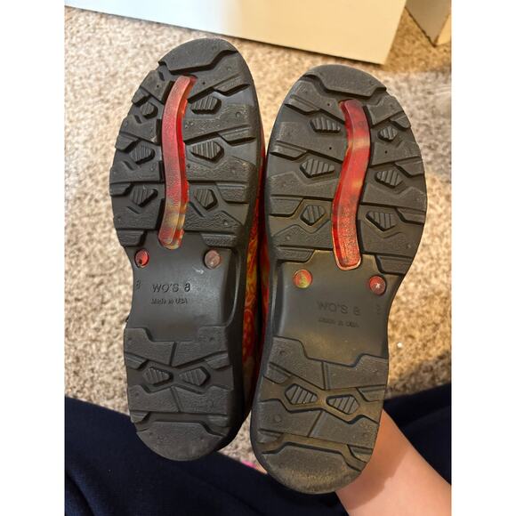 Sloggers Size 8 red slip ons, garden shoes - Picture 3 of 4